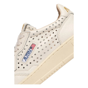Autry - Medalist Low Openwork Leather Sneakers | Cream