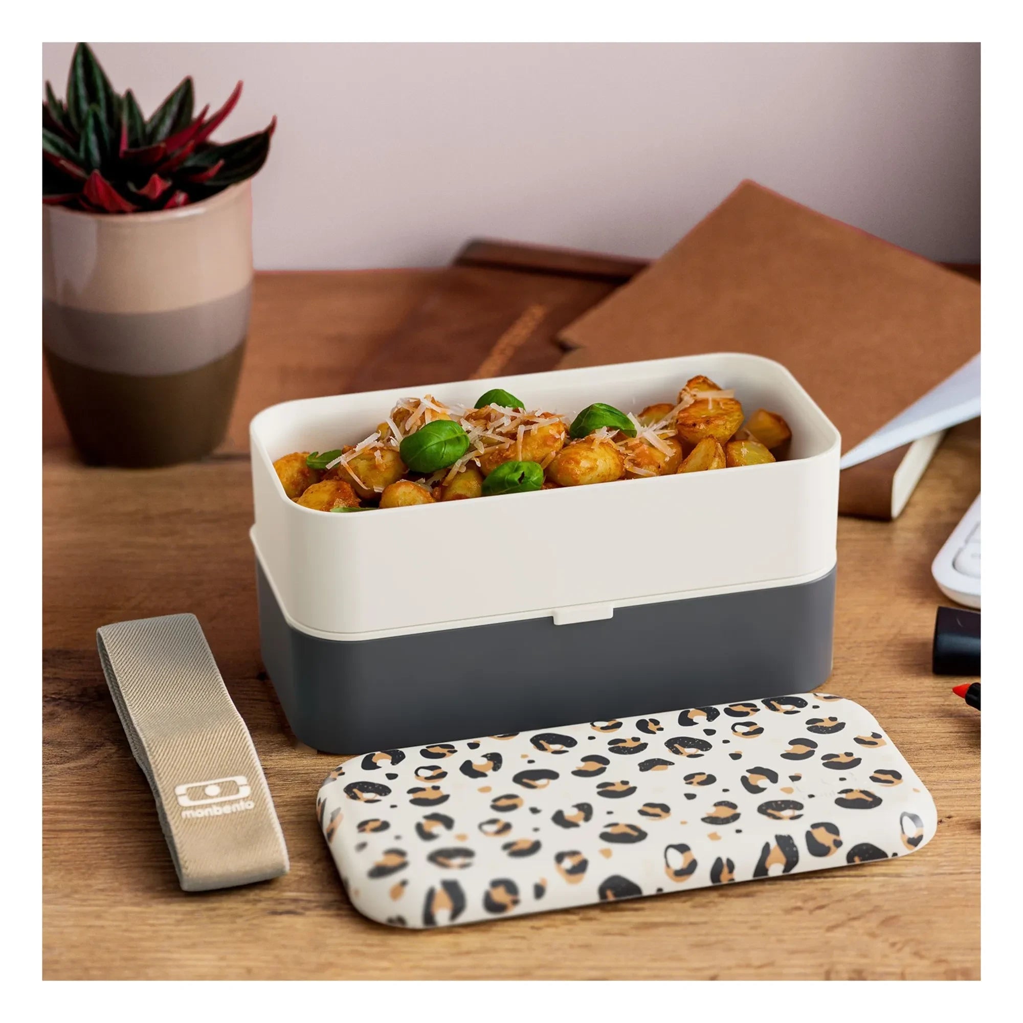 Monbento - Bento 2-Compartment Original | Leopard