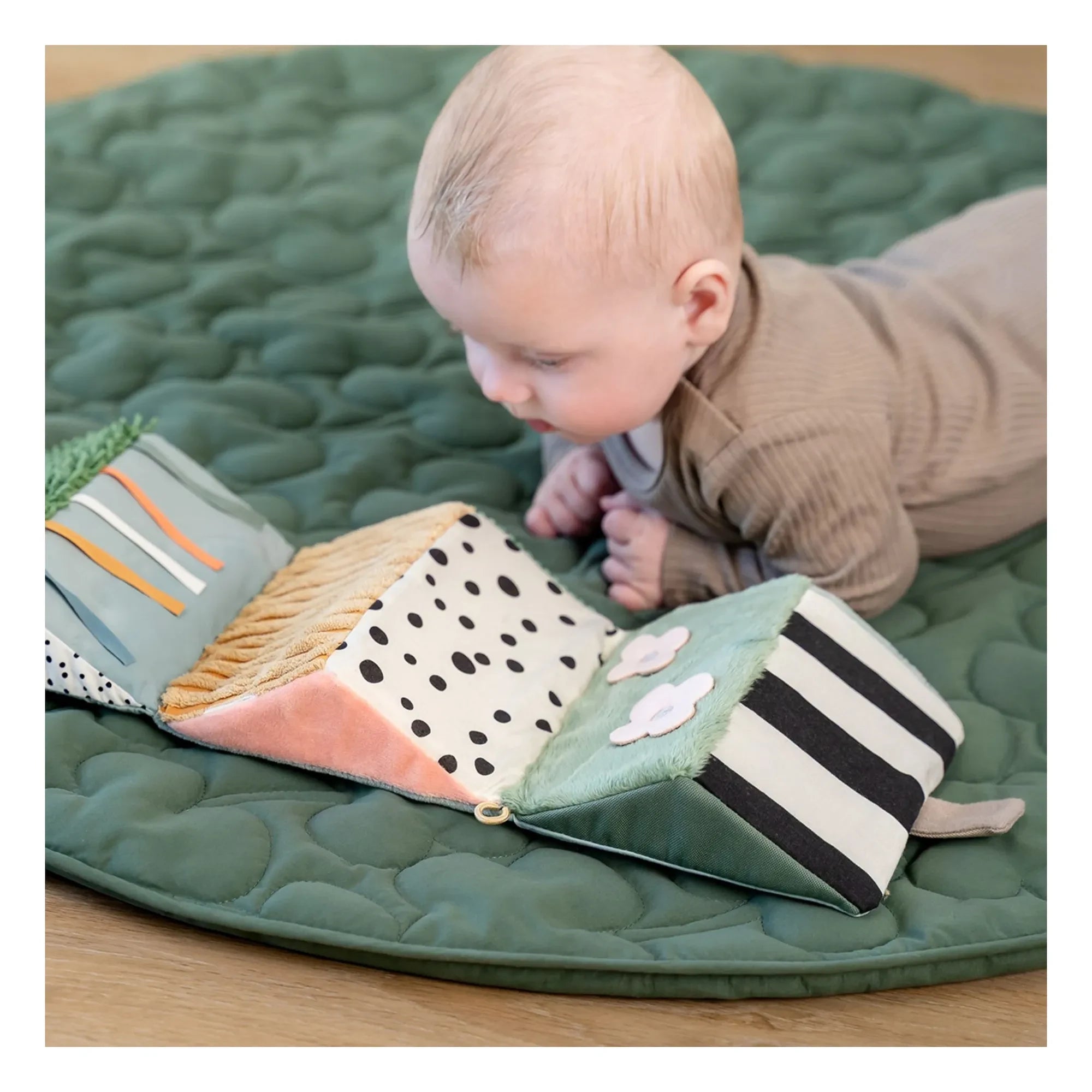 Done by Deer - Tiny Farm Sensory Triangular Toy