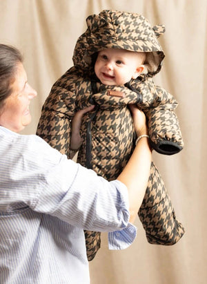 Töastie - Waterproof Houndstooth Cloud Jacket Made from Recycled Fibers | Brown