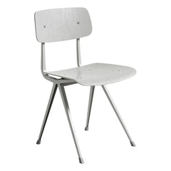 Hay - Colorful Oak Chair - Friso Kramer & Wim Rietveld Reproduction | Beige
