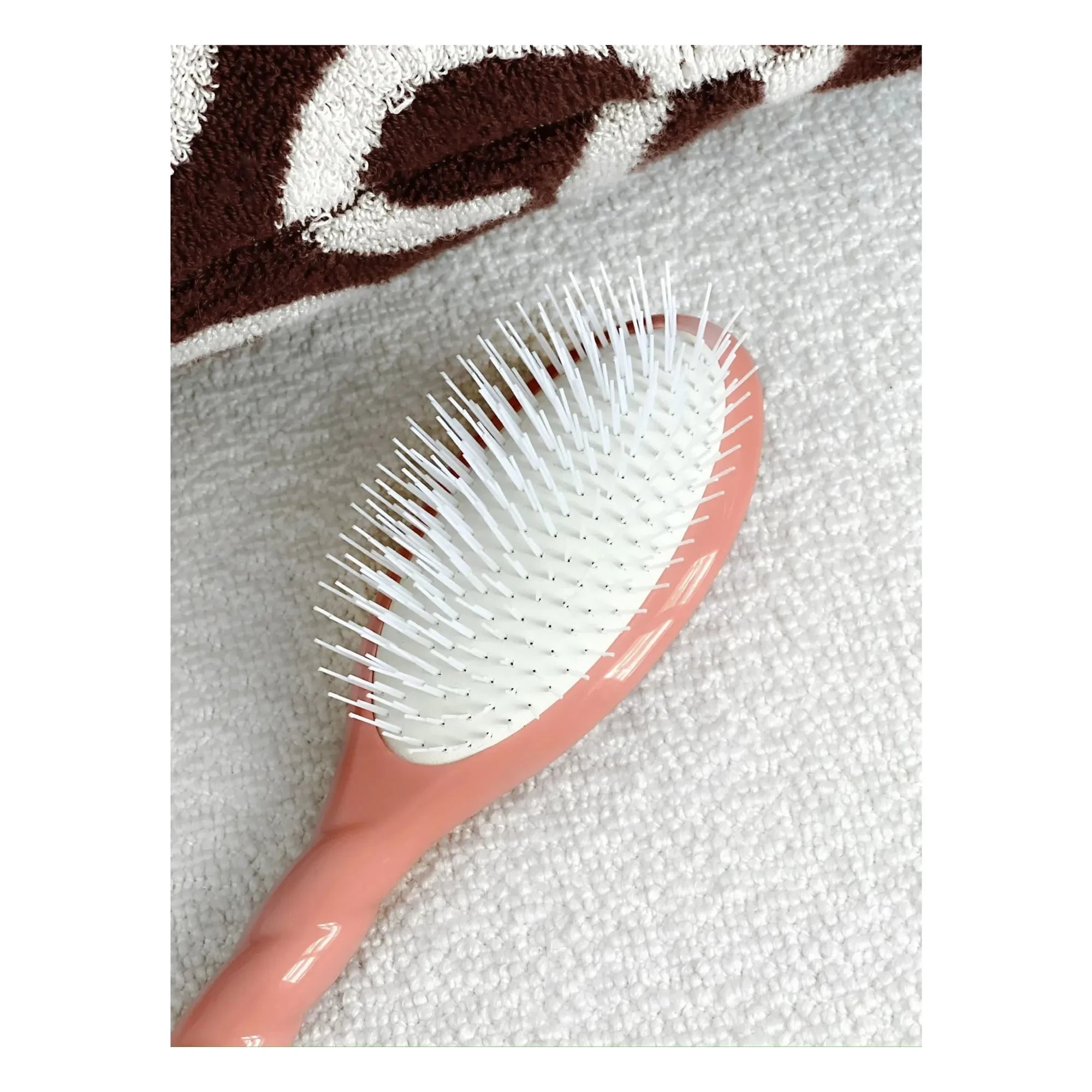 La Bonne Brosse - Intense Hair Brush No.07 - Detangling and Revitalizing | Coral