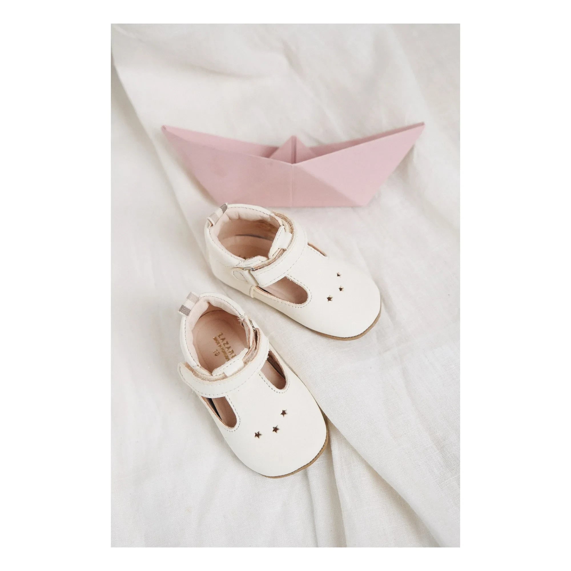 Lazare - Scratch Sandals César Etoiles | Off White