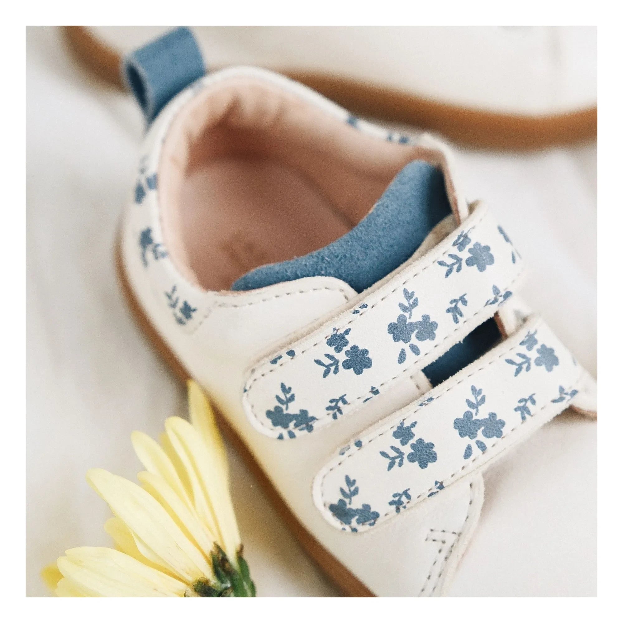 Lazare - Mahaut Floral Pattern Scratch Sneakers | Ivory