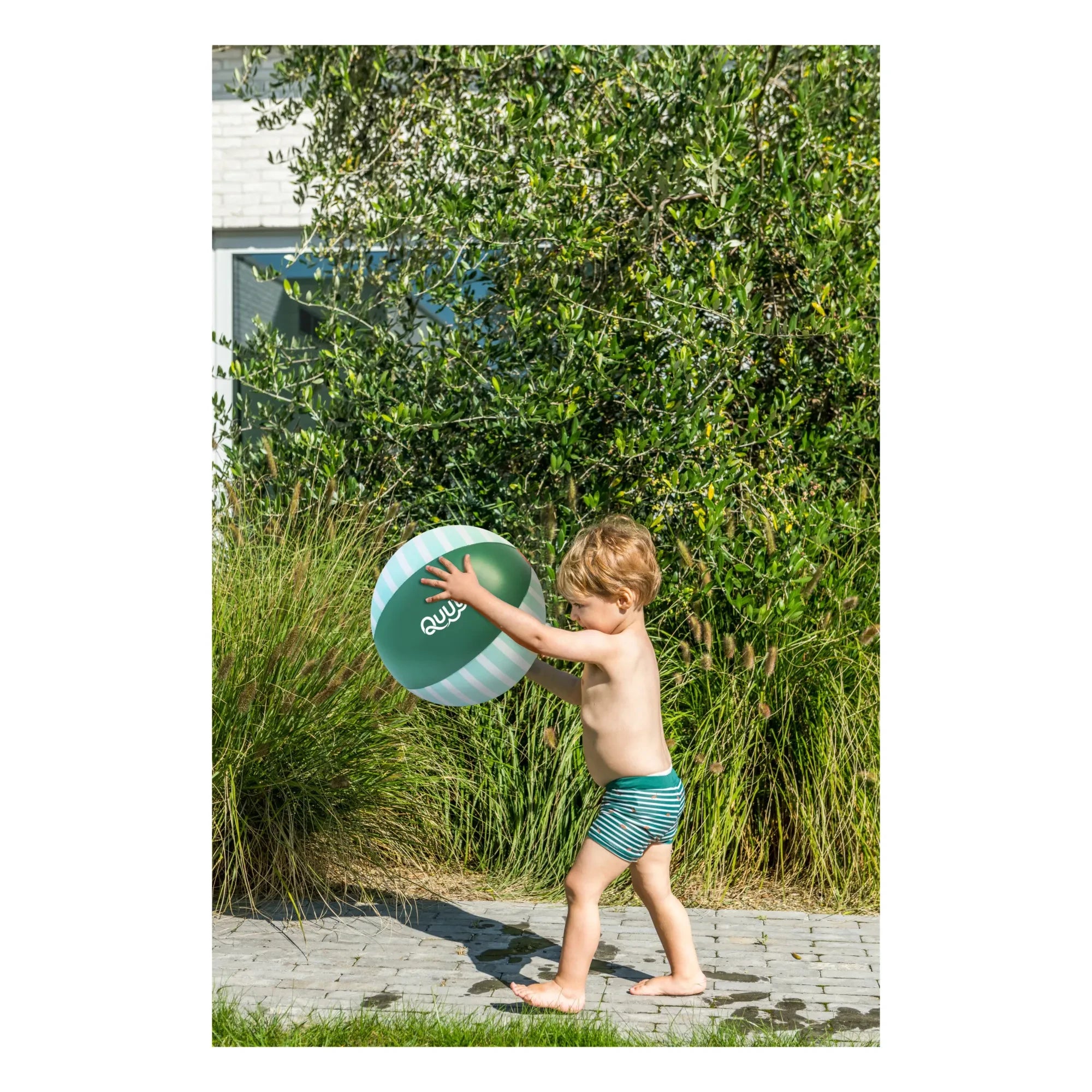 Quut - Beach Ball | Green