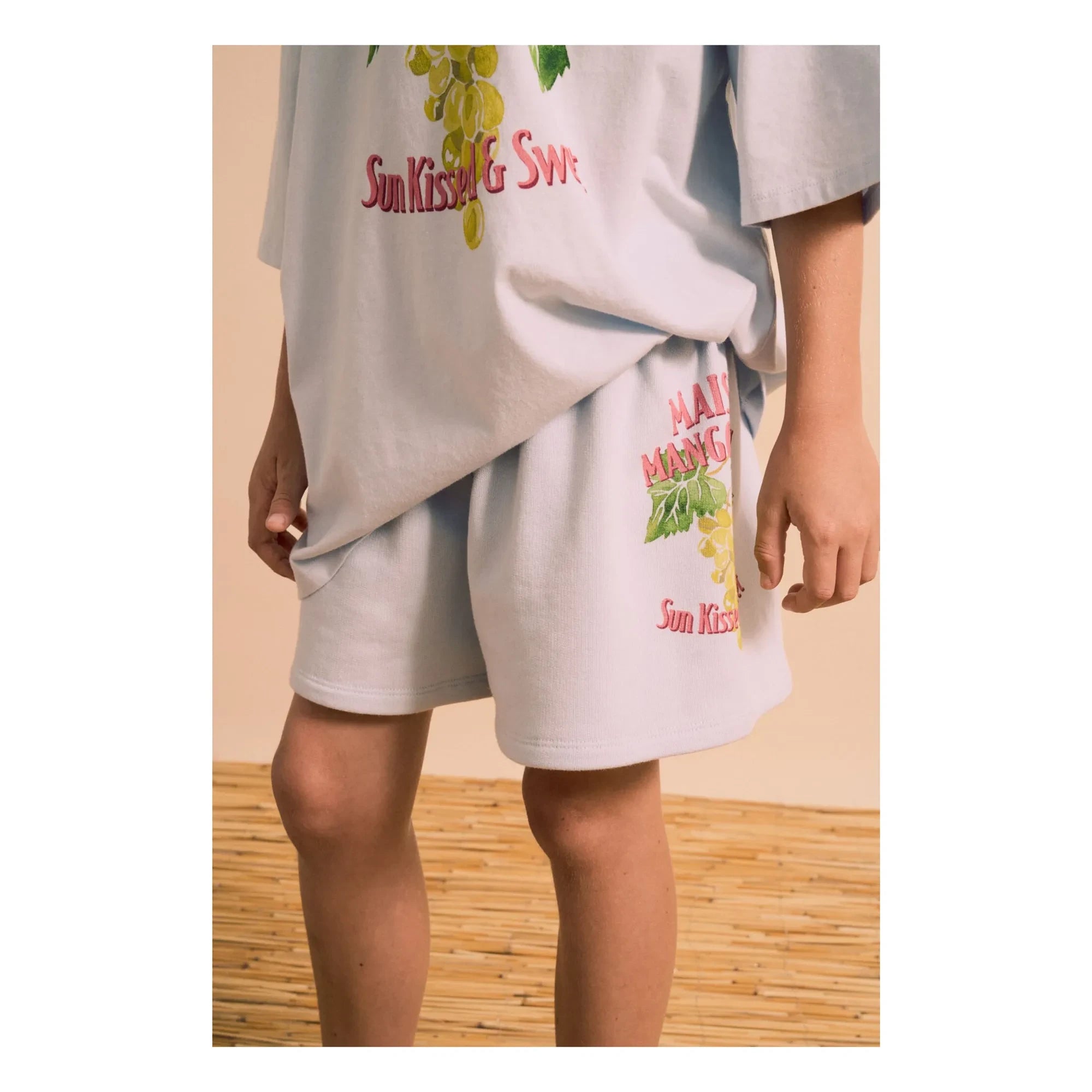 Maison Mangostan - Light Blue Short Dried Grape