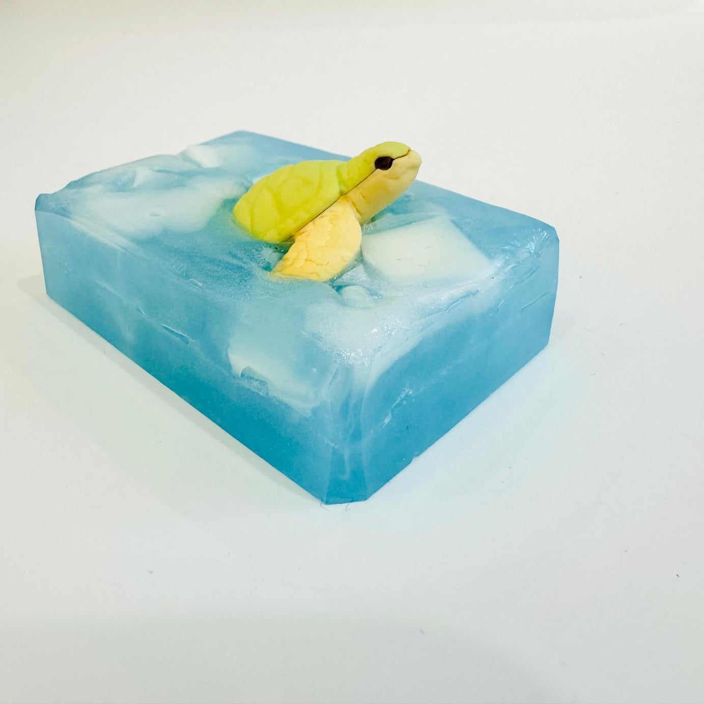 Baveal – Kids Ocean Discovery Moisturizing Hand and Body Soap