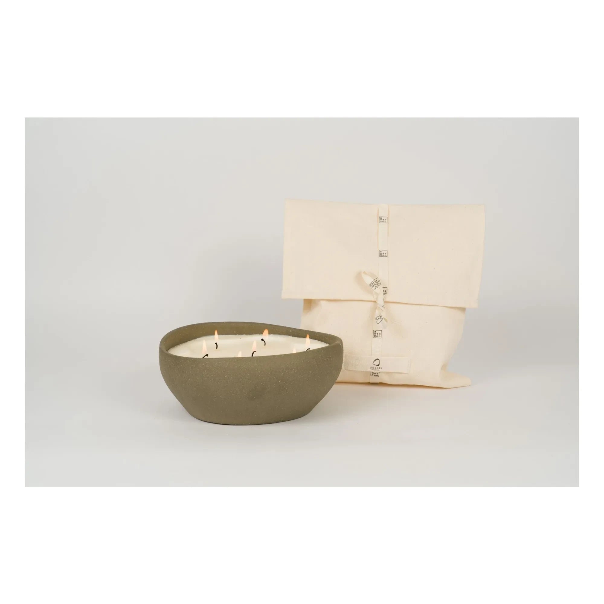 Mon Dada - Doteki Scented Candle | Moss Green