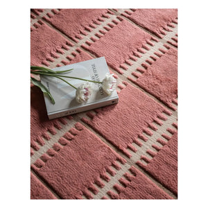 Layered - Wool Rug Lilly | Pink