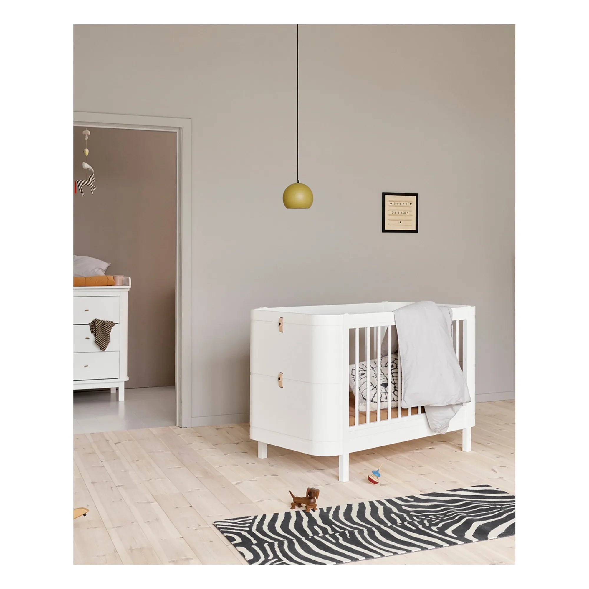 Oliver Furniture - Wood Mini+ bebek yatağı, junior kit hariç | Beyaz