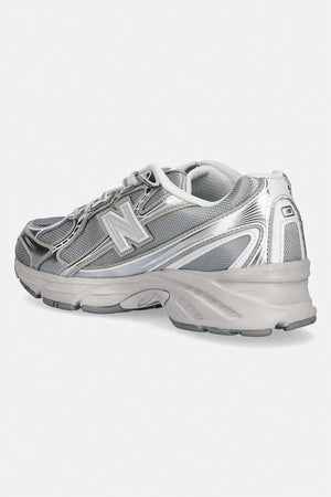 New Balance 740 sneakers
