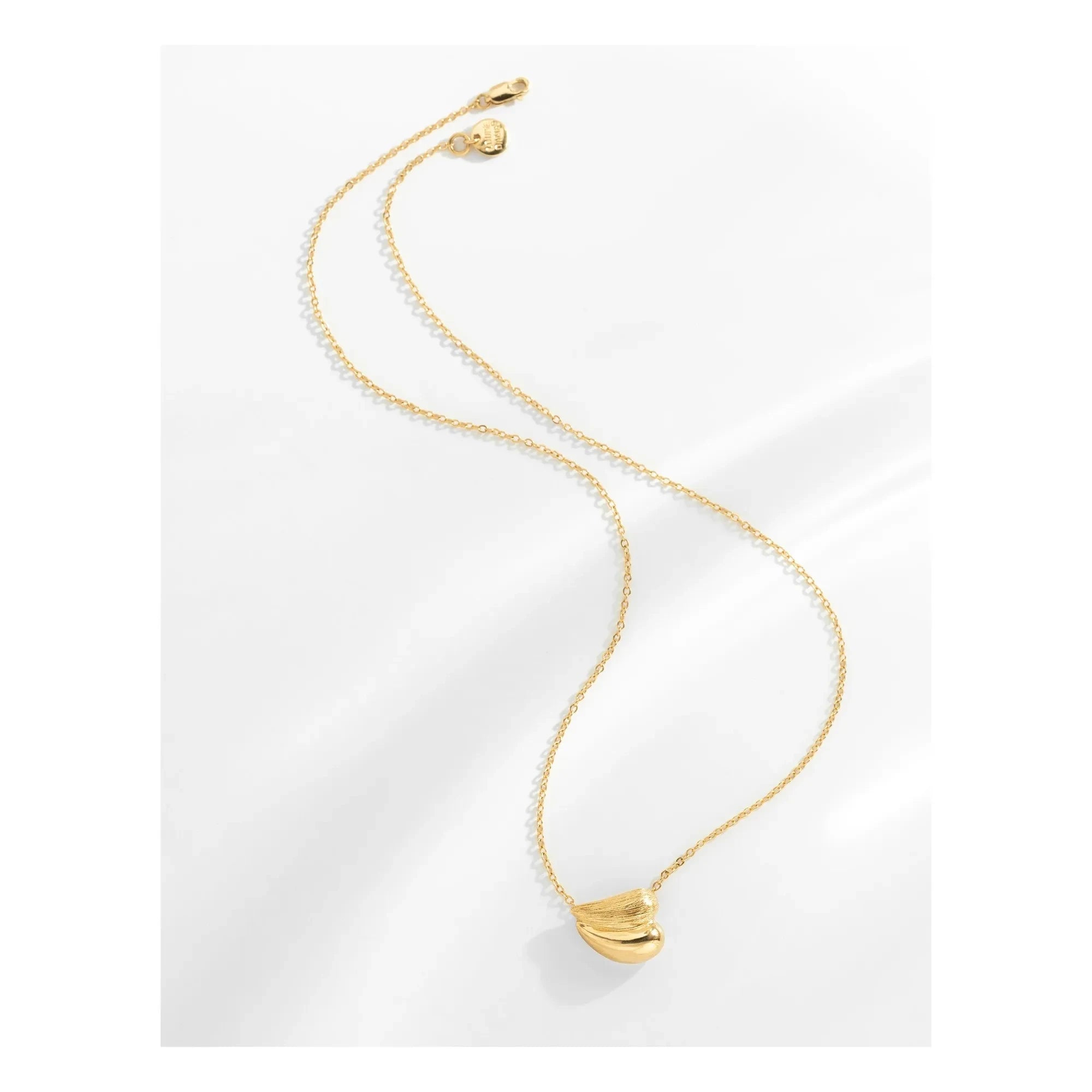 Louise Damas - Claudia Dangling Necklace | Gold