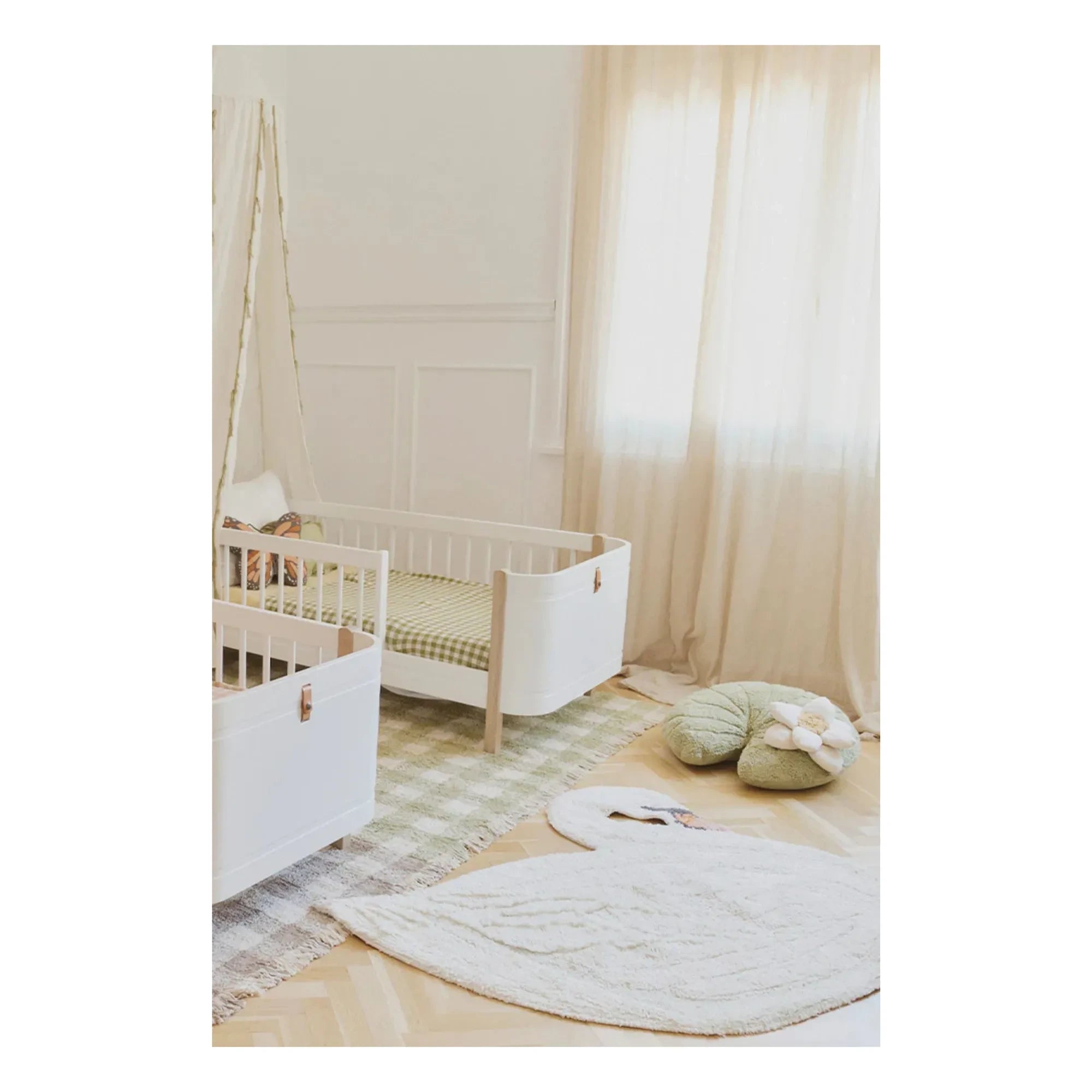 Lorena Canals - White Swan Rug