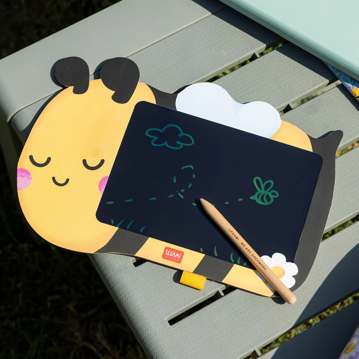 Legami - Bee Themed Portable LCD Drawing Board in Cardboard - Magic Sketch Board