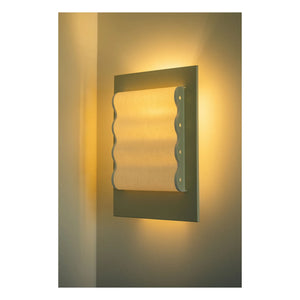 Violaine d'Harcourt - Frame Wave Wall Lamp | Silver