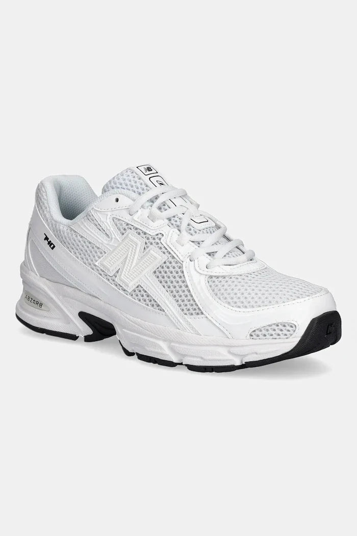 New Balance 740 Sneakers
