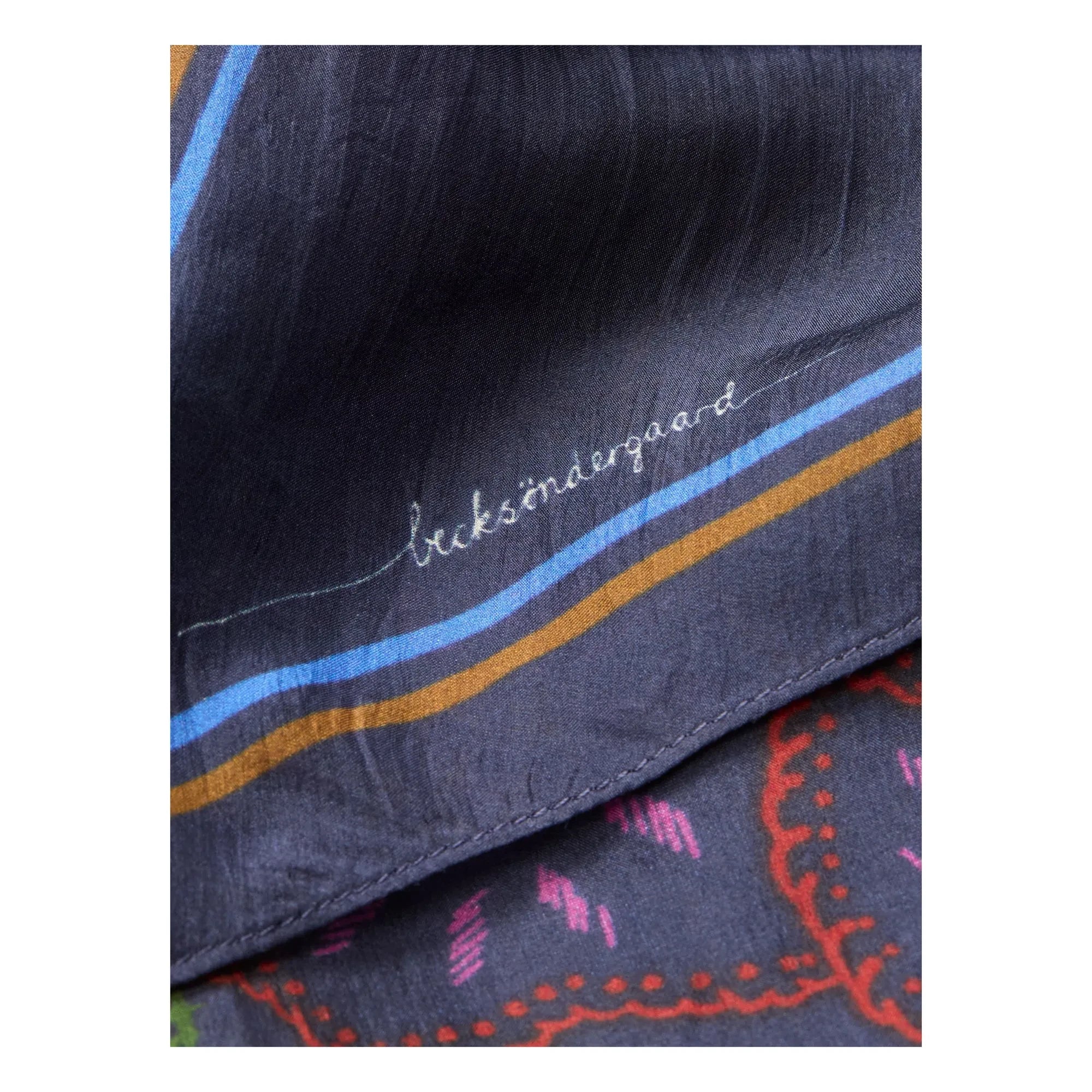 Becksöndergaard - Efloria Silk Triangular Scarf | Navy Blue