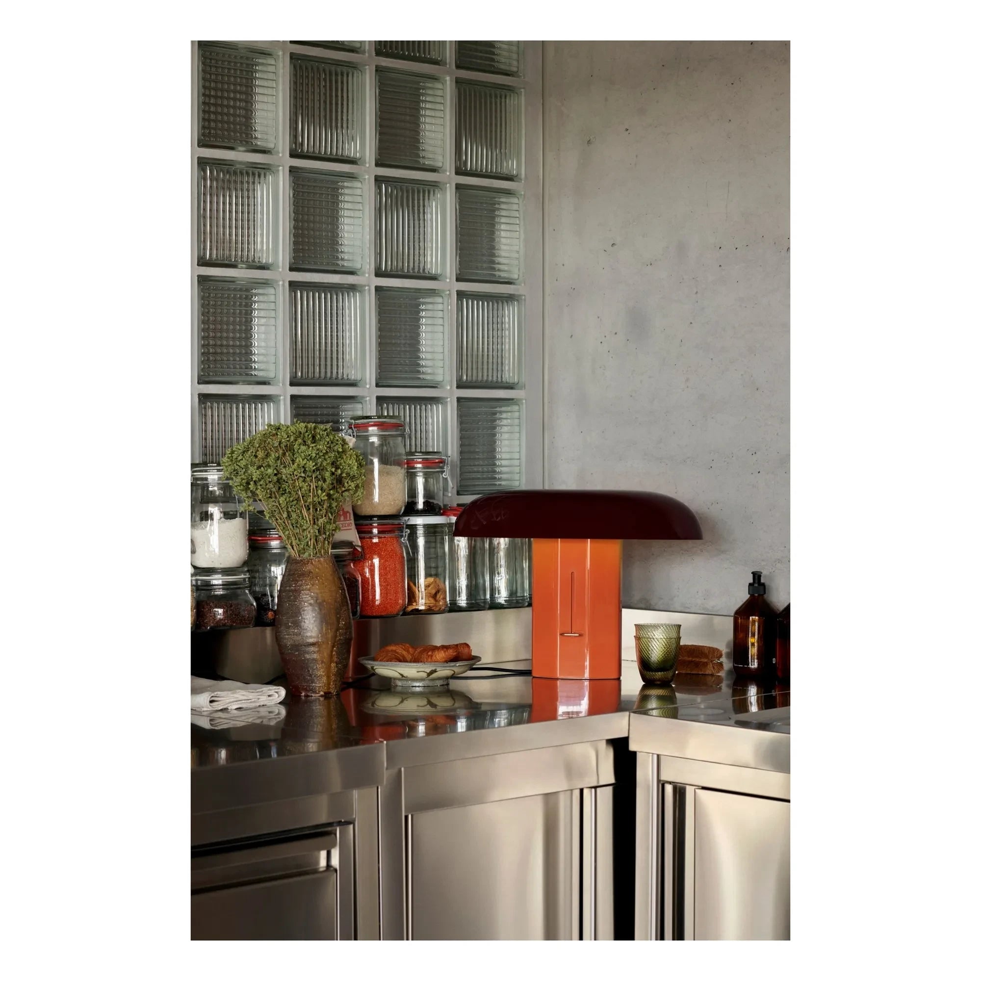 & Tradition - Montera JH42 masa lambası, Jamie Hayon | Amber