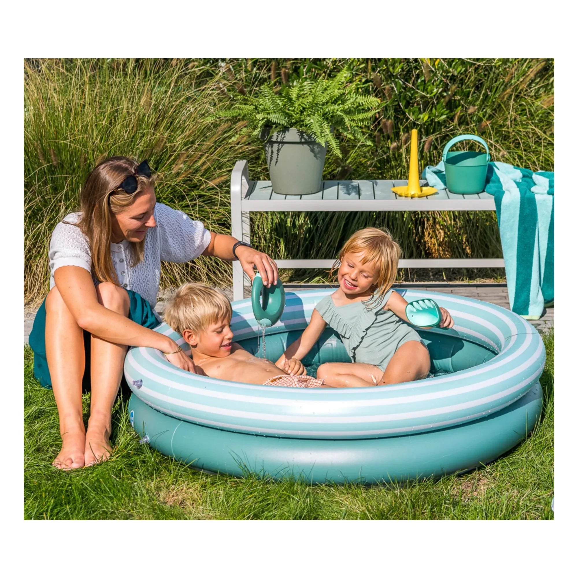 Quut - Dippy inflatable pool | Green