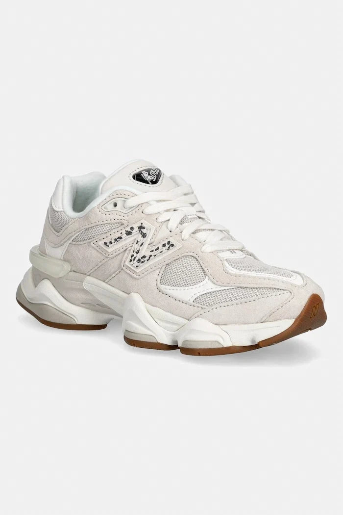 New Balance 9060 Kadın Spor Ayakkabı