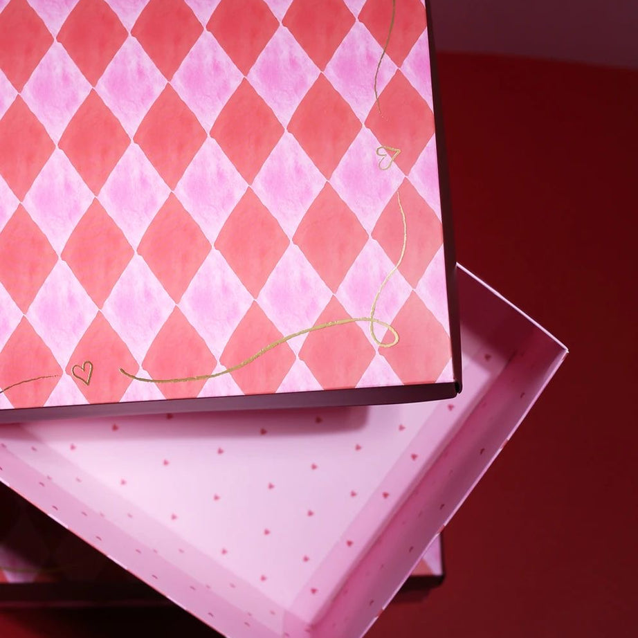 Dinossi - Pink Checkered Gift Box