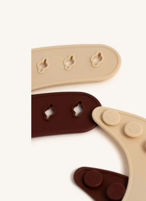 Konges Sløjd - Cherry Colored Silicone Bibs - Set of 2