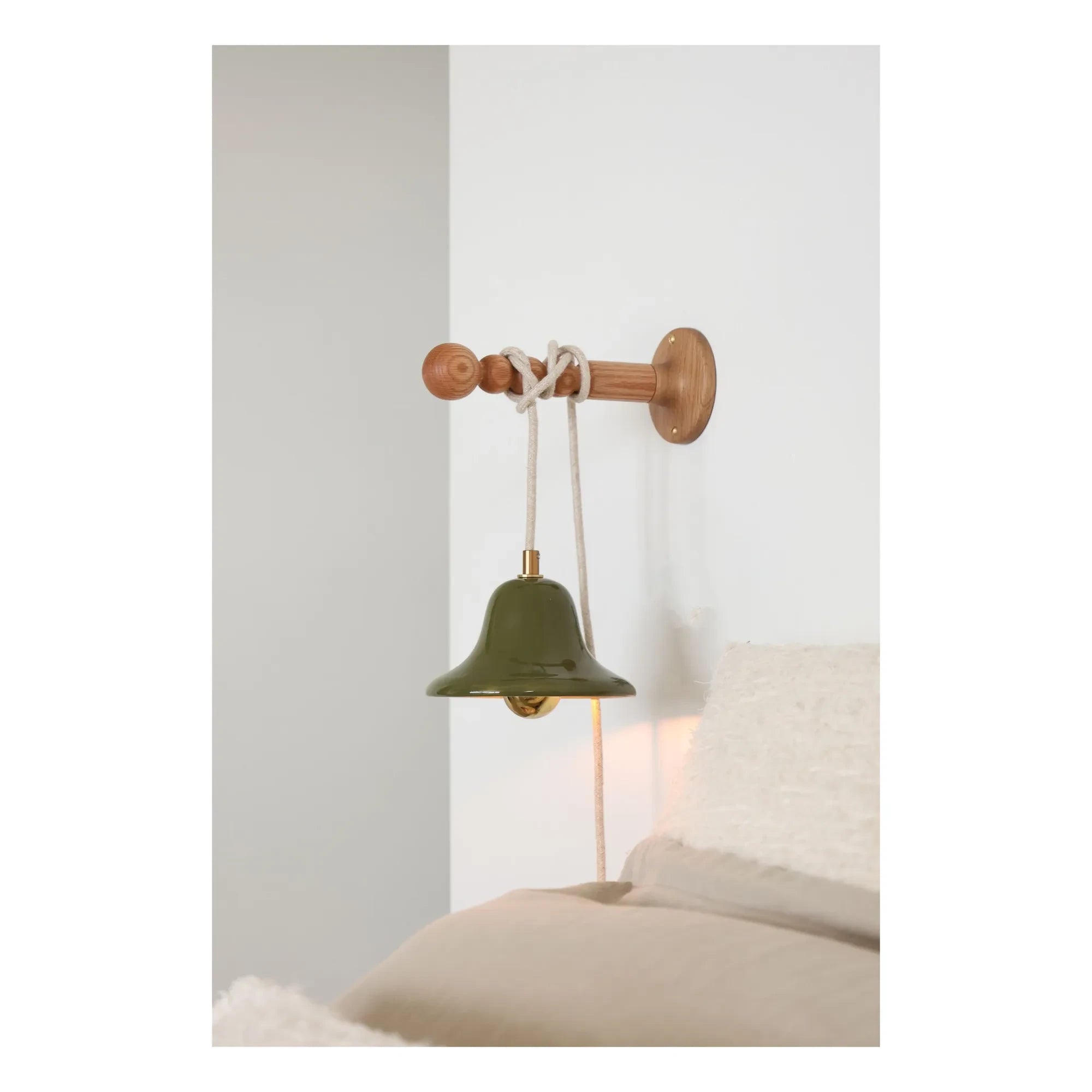 Masamé - Gigaro hand lamp | Rosemary