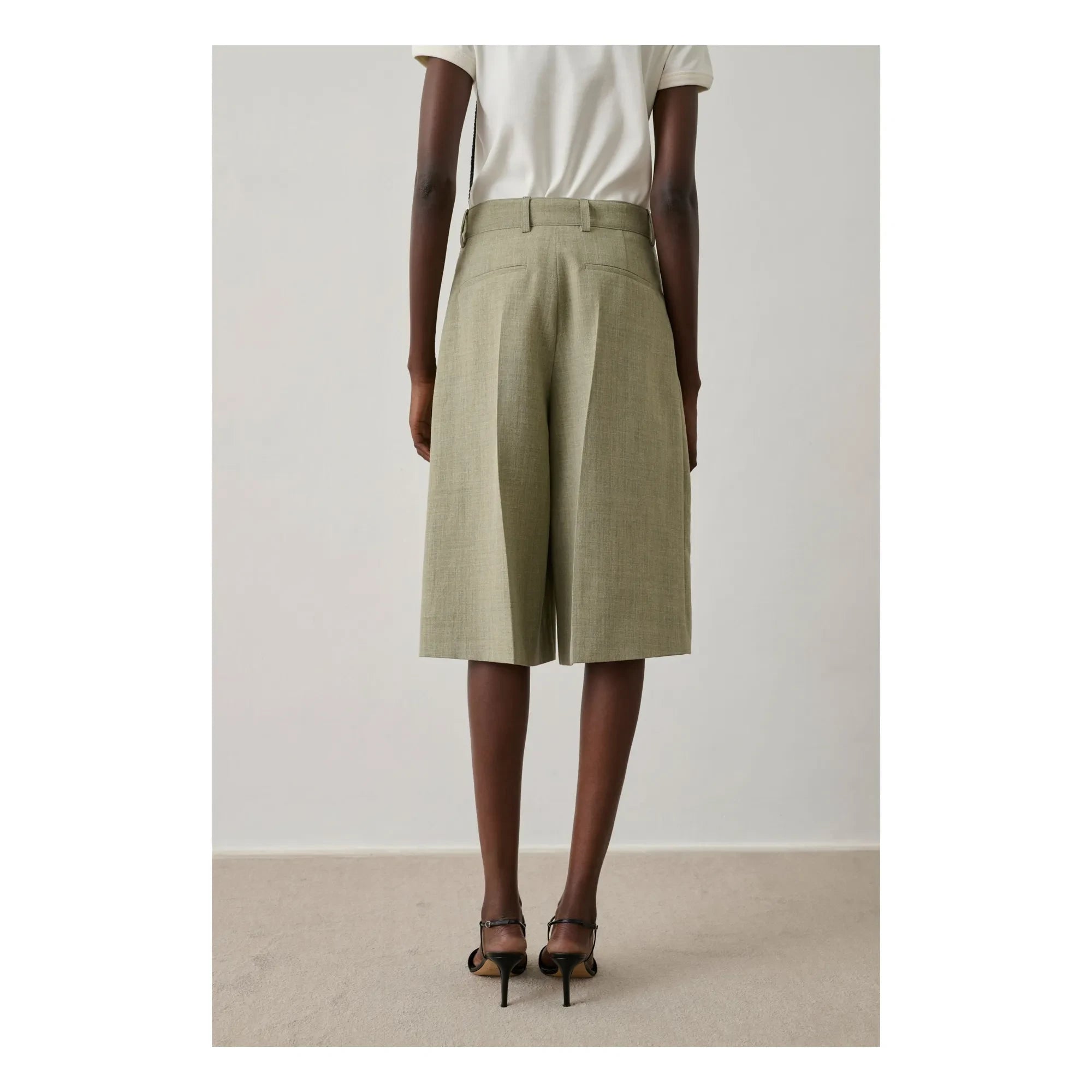 Soeur - Imogen Bermuda Shorts | Almond