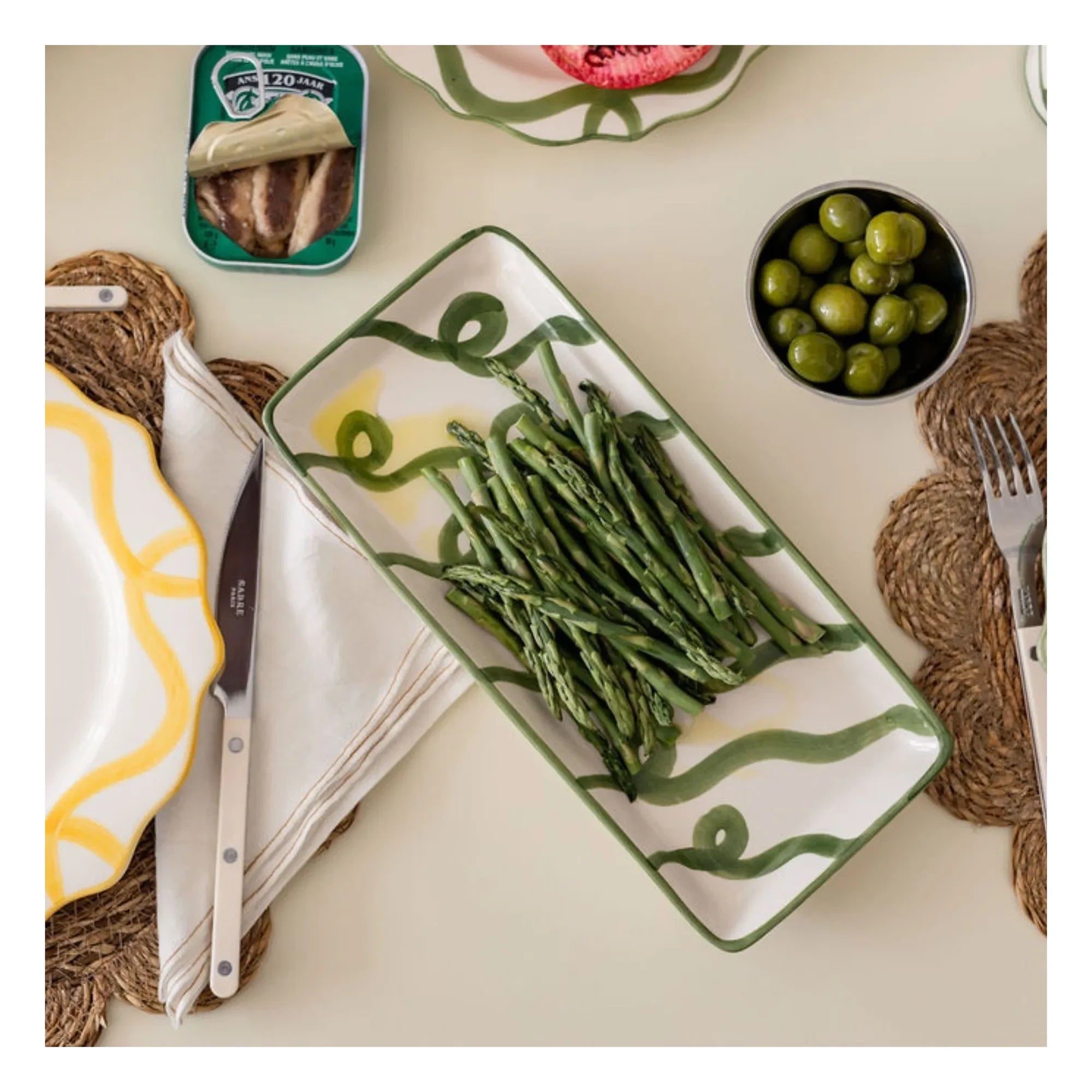 Denise - Olaf rectangular plate | Acid Green