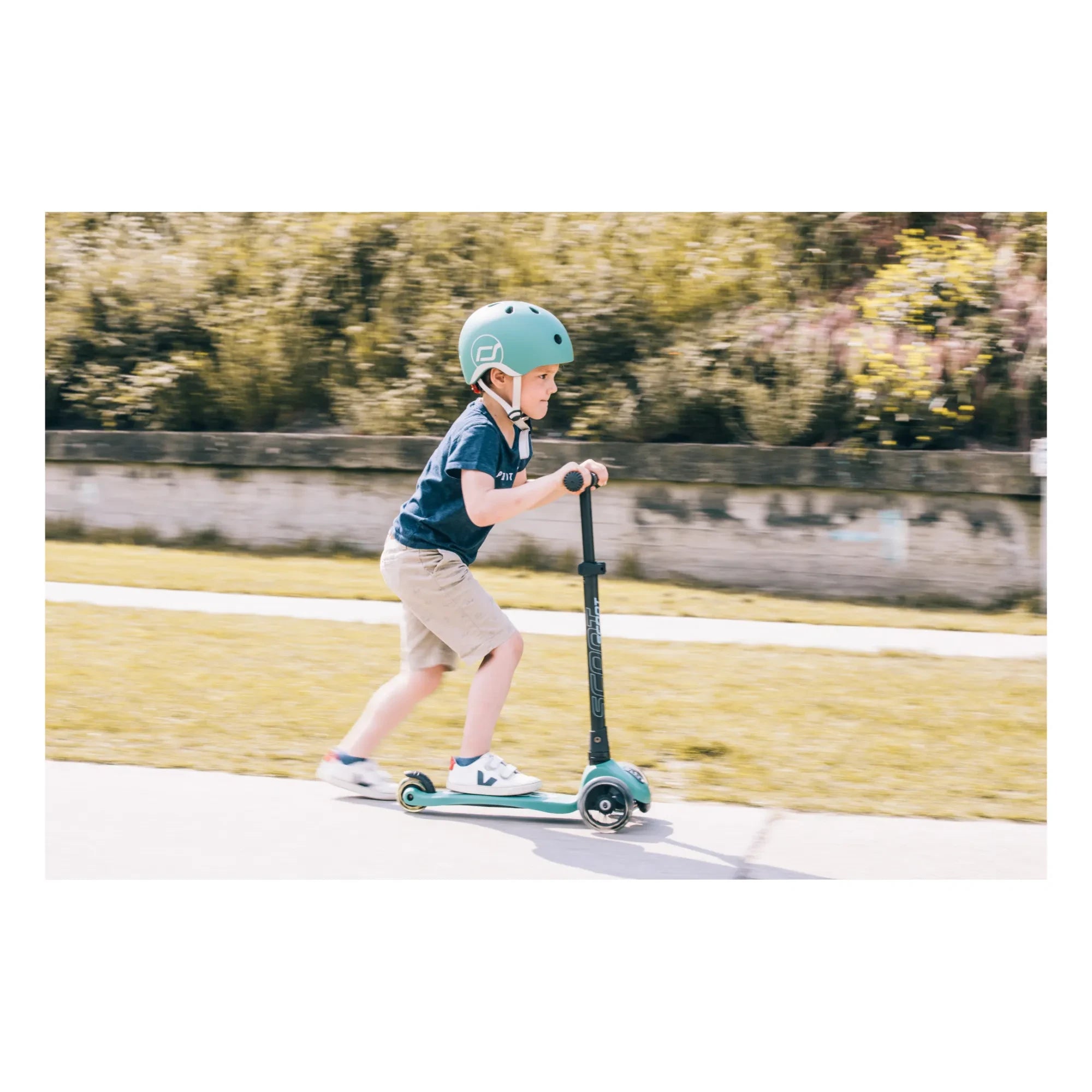 Scoot & Ride - Highwaykick 3 LED Scooter | Krom yeşil