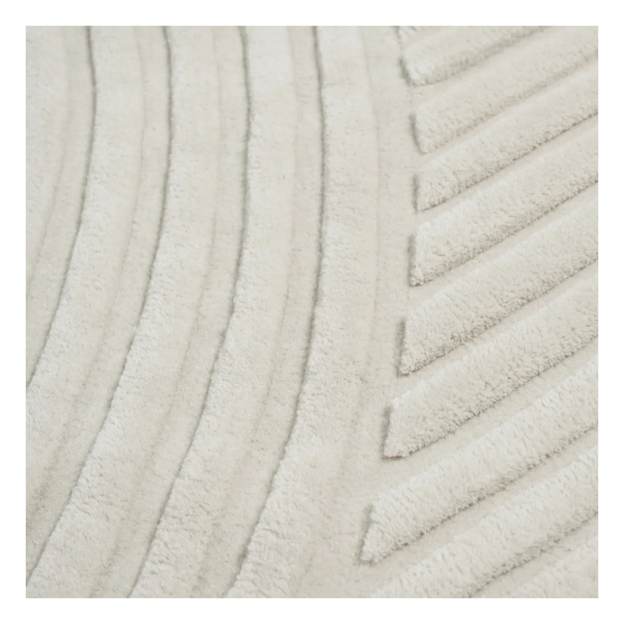 Muuto - Relevo Rug - Studio Pepe | Off-White