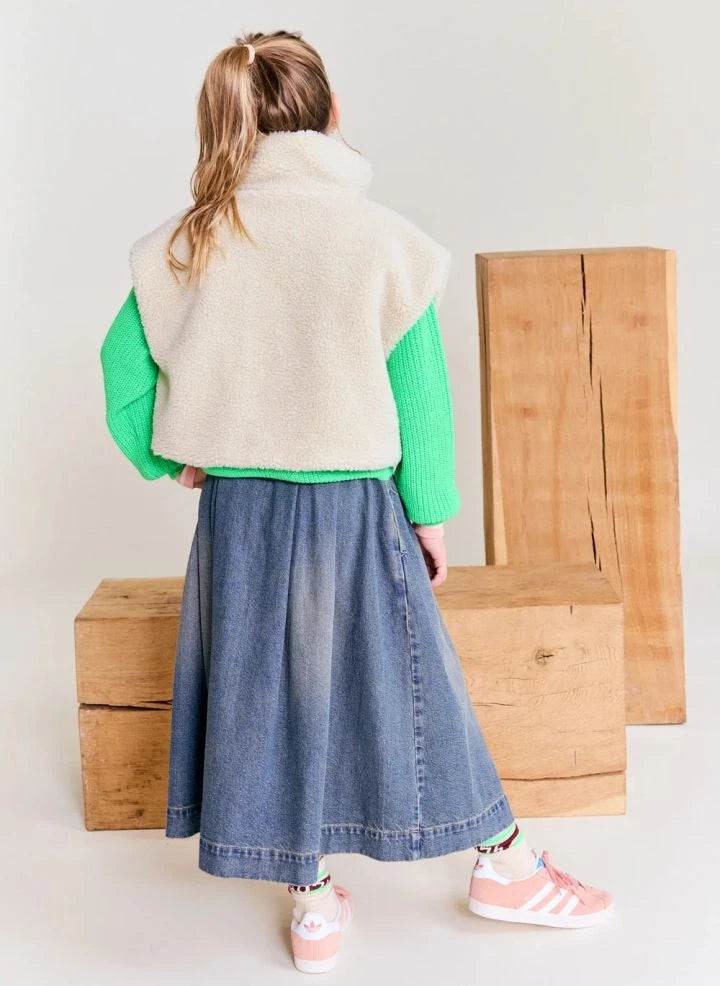 AO76 - Seilah Sleeveless Jacket | Cream