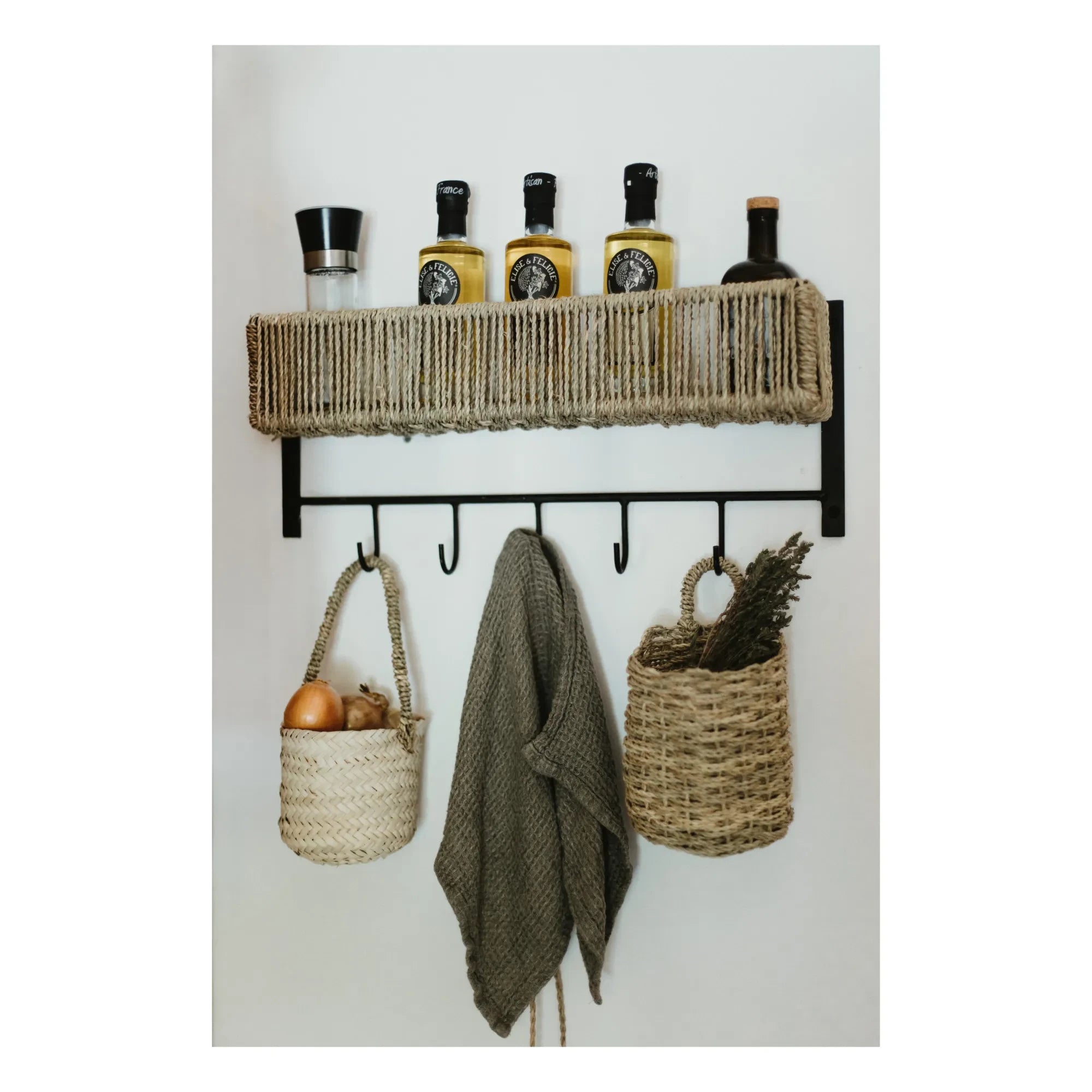Cosydar - Metal and Palm Leaf Shelf | Black