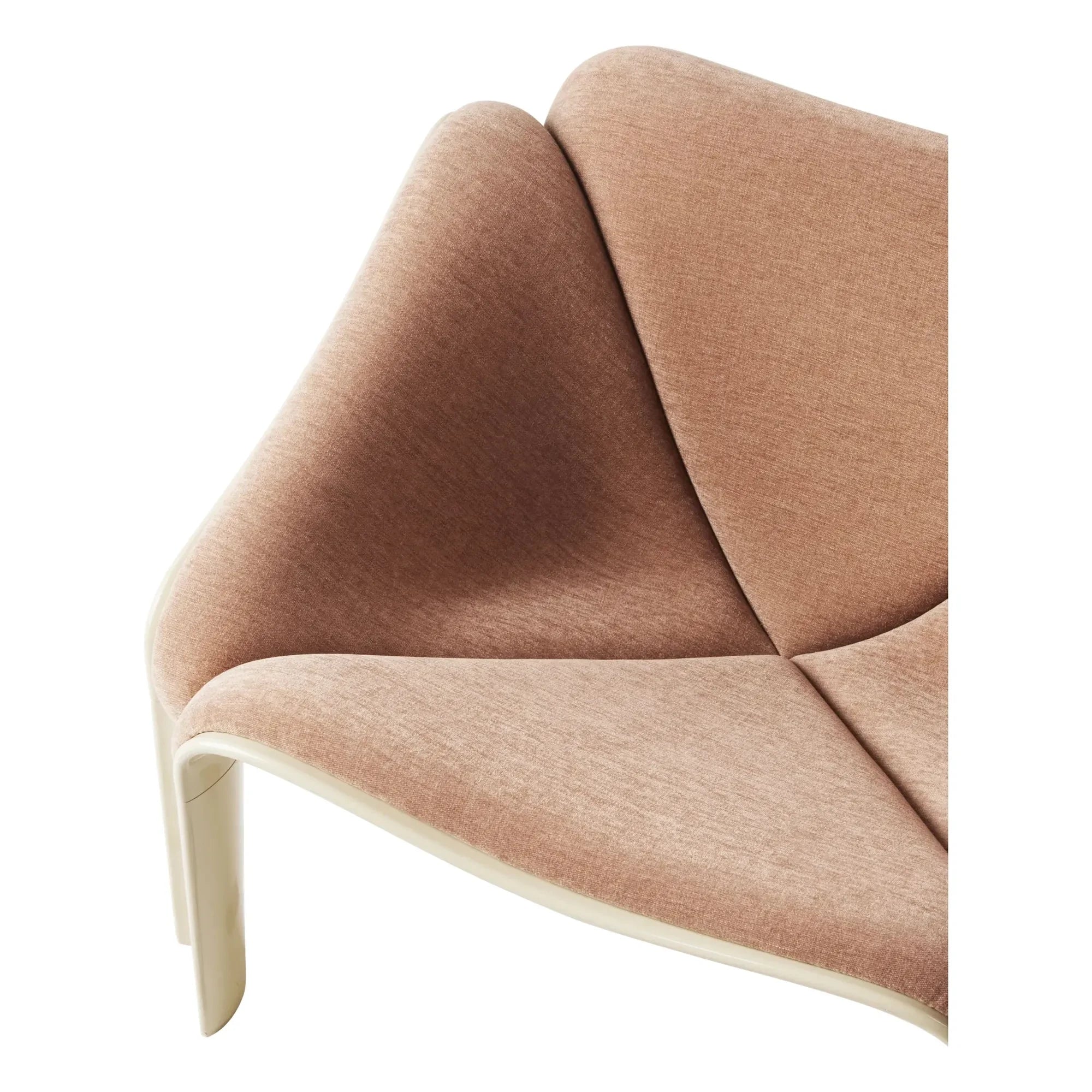 Gubi - F300 Armchair, Pierre Paulin | Pale Pink