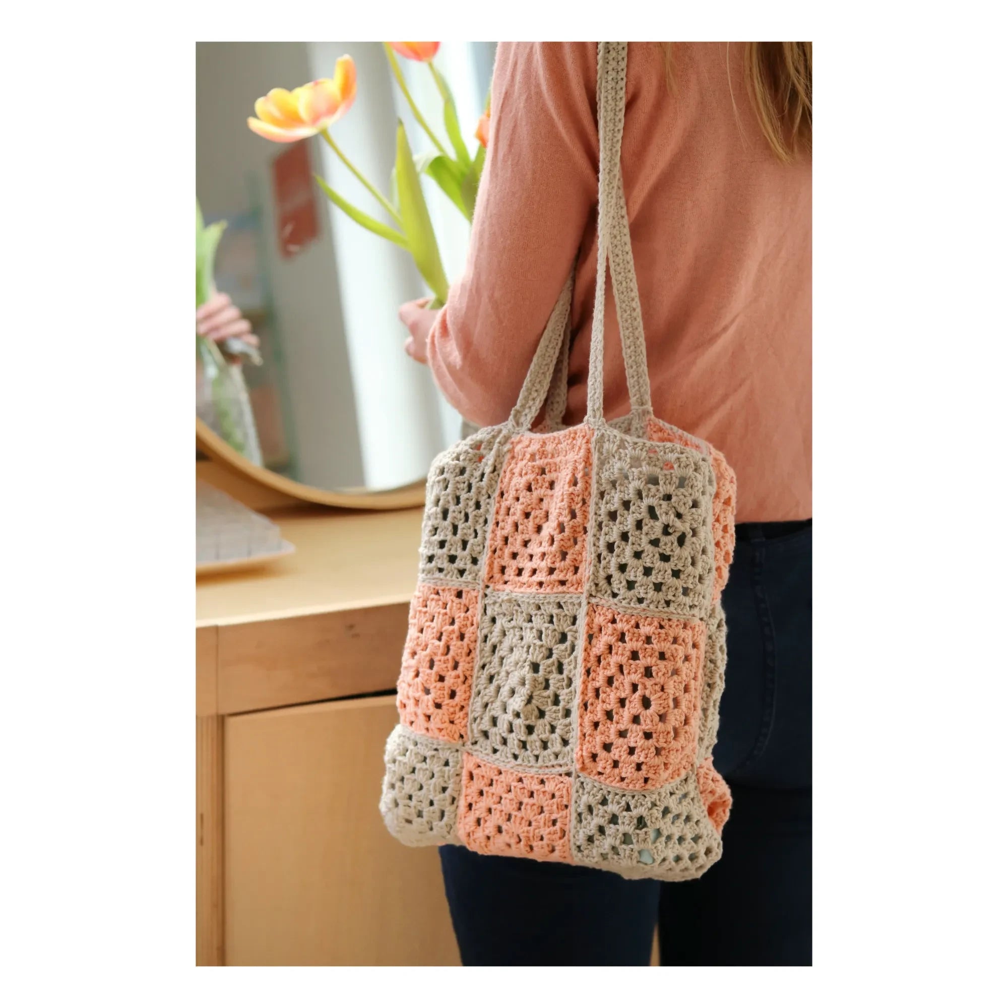 La Petite Épicerie - DIY Grandma's Squares Bag | Peach