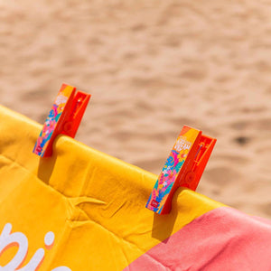 Legami - Set of 2 Beach Towel Clips - Tropical Dream