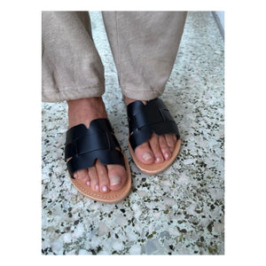 Théluto - Oriane Slippers | Black