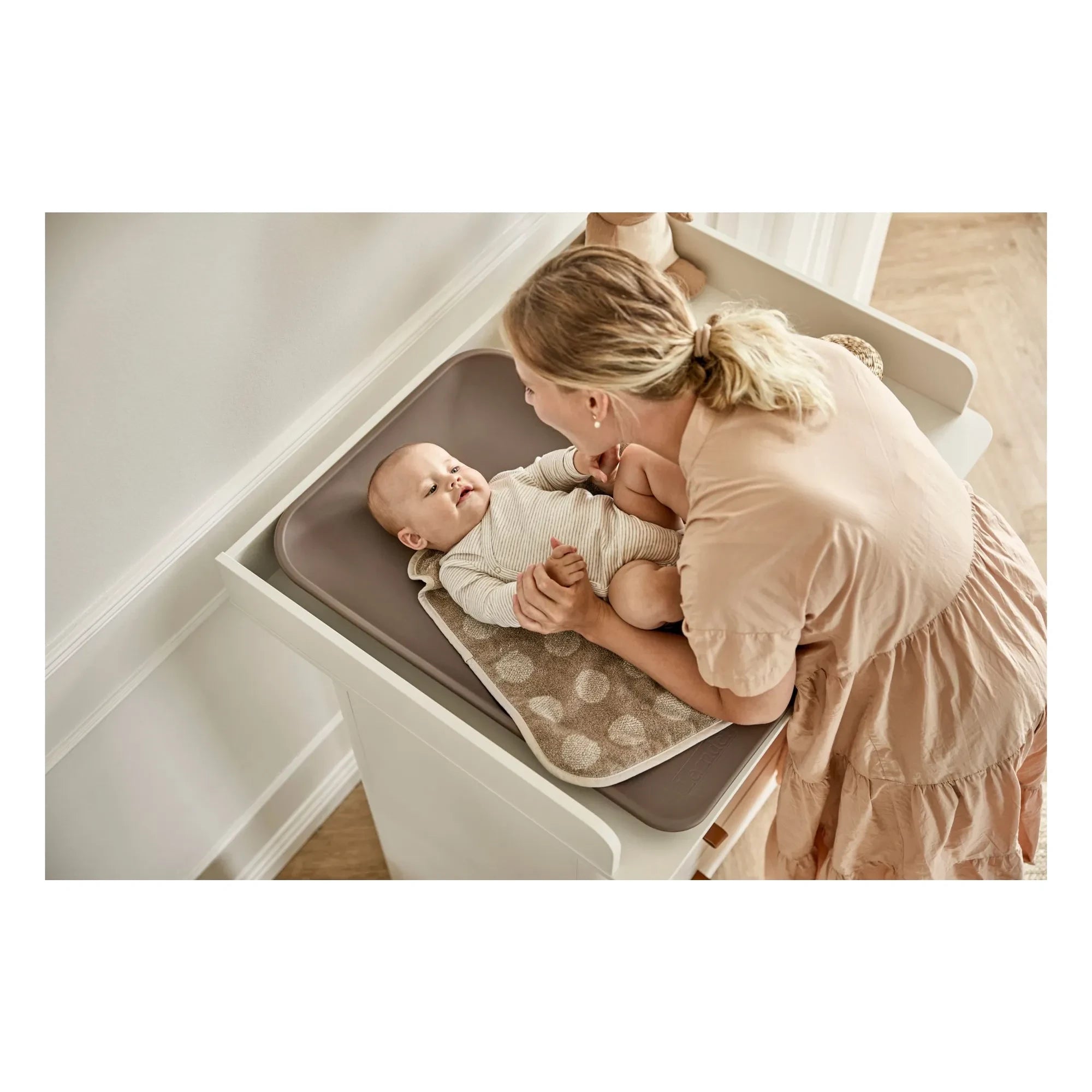 Leander - Matty changing mat | Mocha