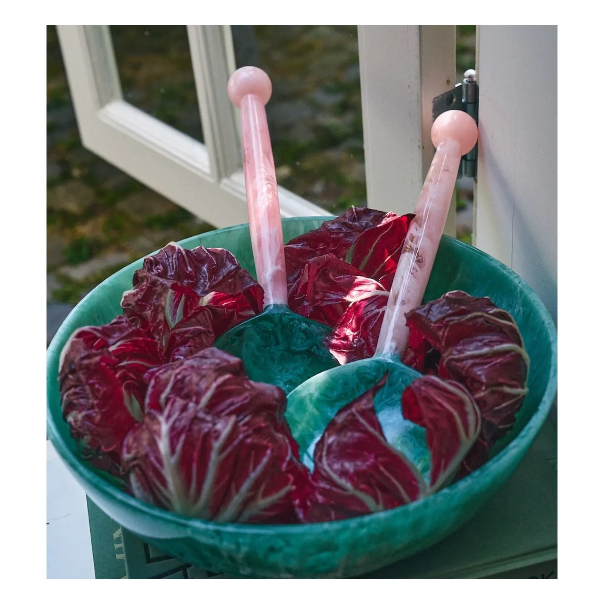 Anna + Nina - Coastal Resin Salad Serving Set | Green