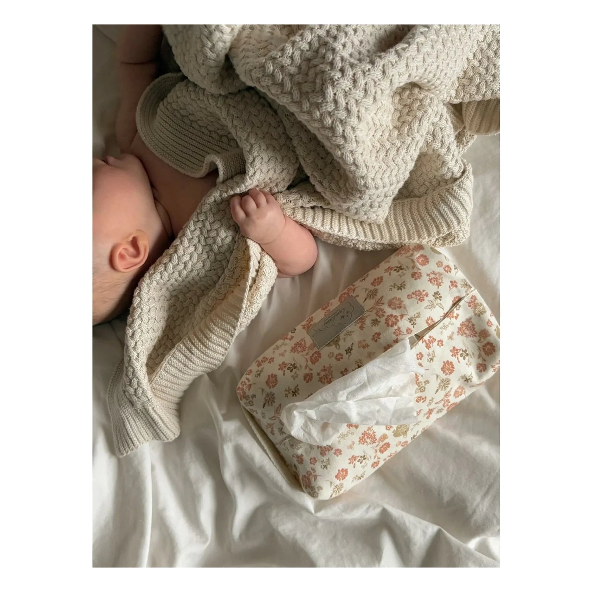 Cam Cam - Augusta Wet Wipes Dispenser | Peach