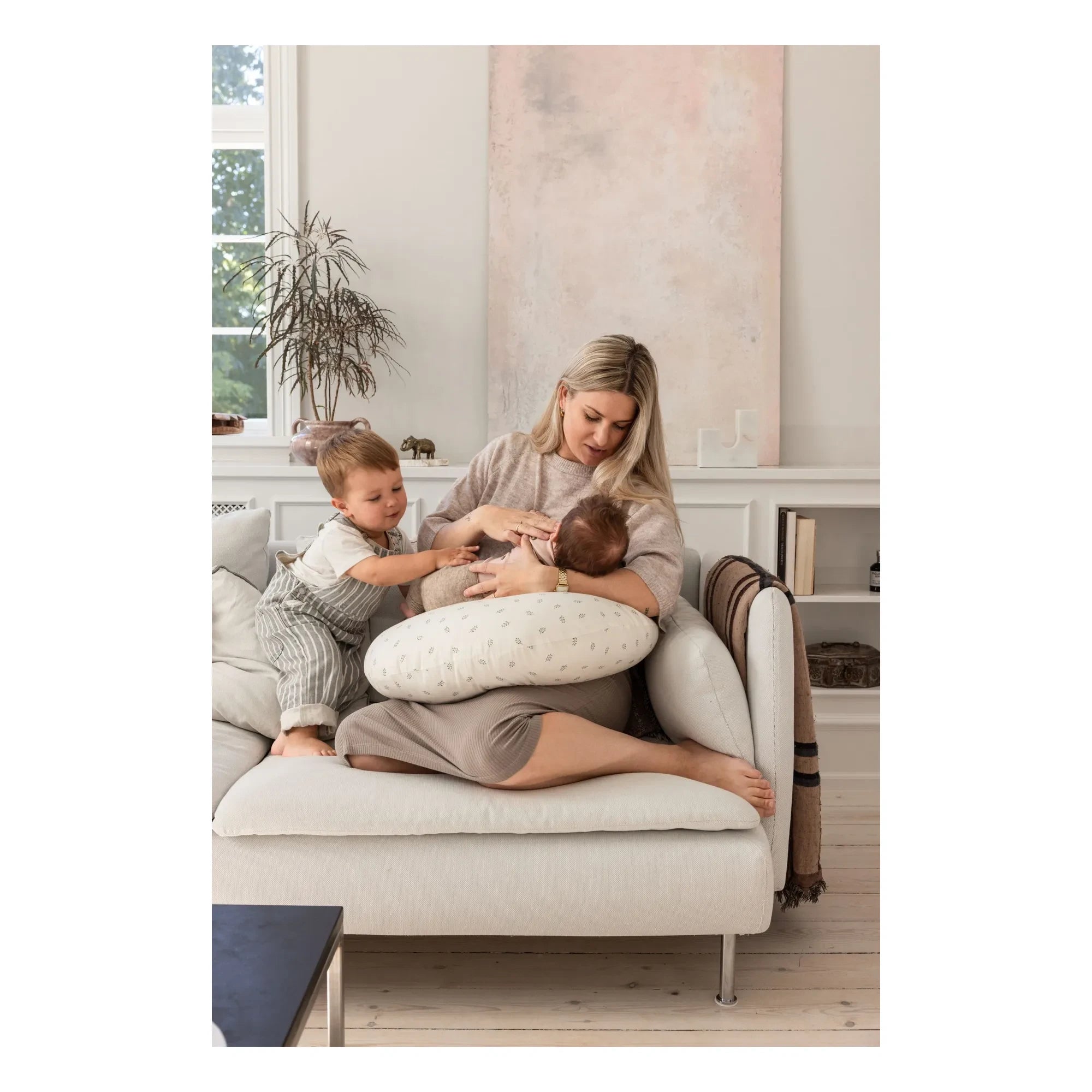 Sebra - Sophora Leaves Nursing Pillow | White