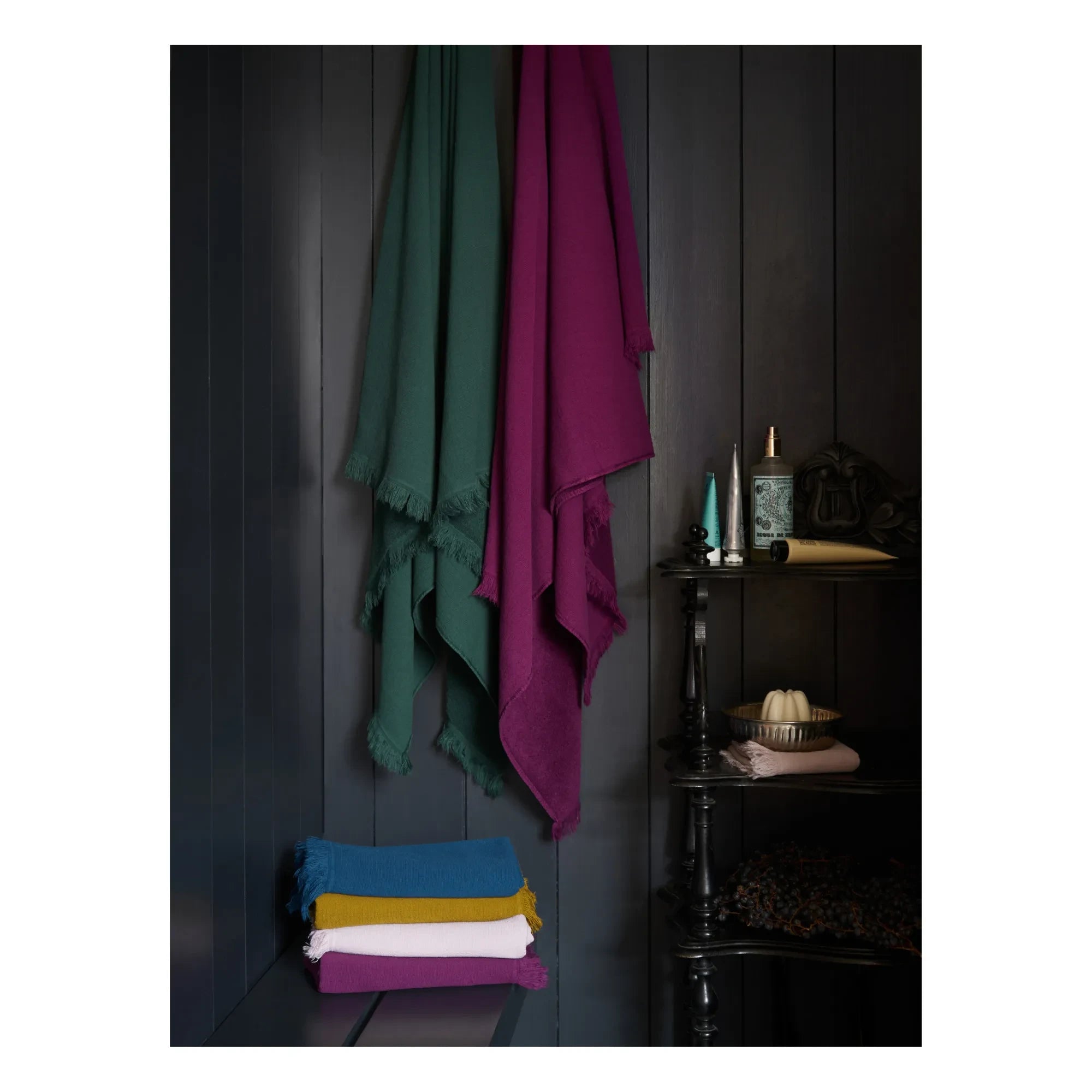 The Cherry on Top - Guest Towels - 2-piece Set | Crimson