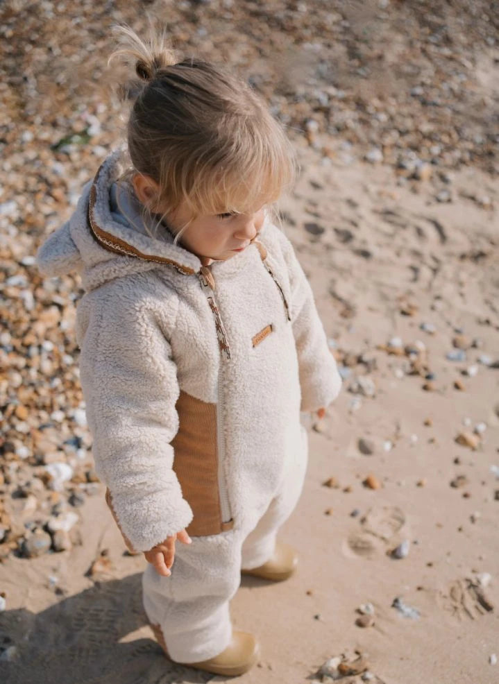 Töastie - Cloud Sherpa Waterproof Jacket Made from Recycled Fibers | Sand