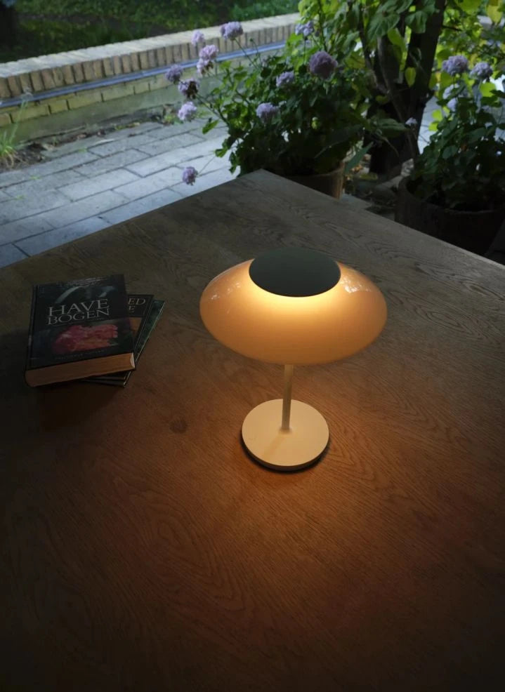 Louis Poulsen - PH 80 Table Lamp, Louis Poulsen | White