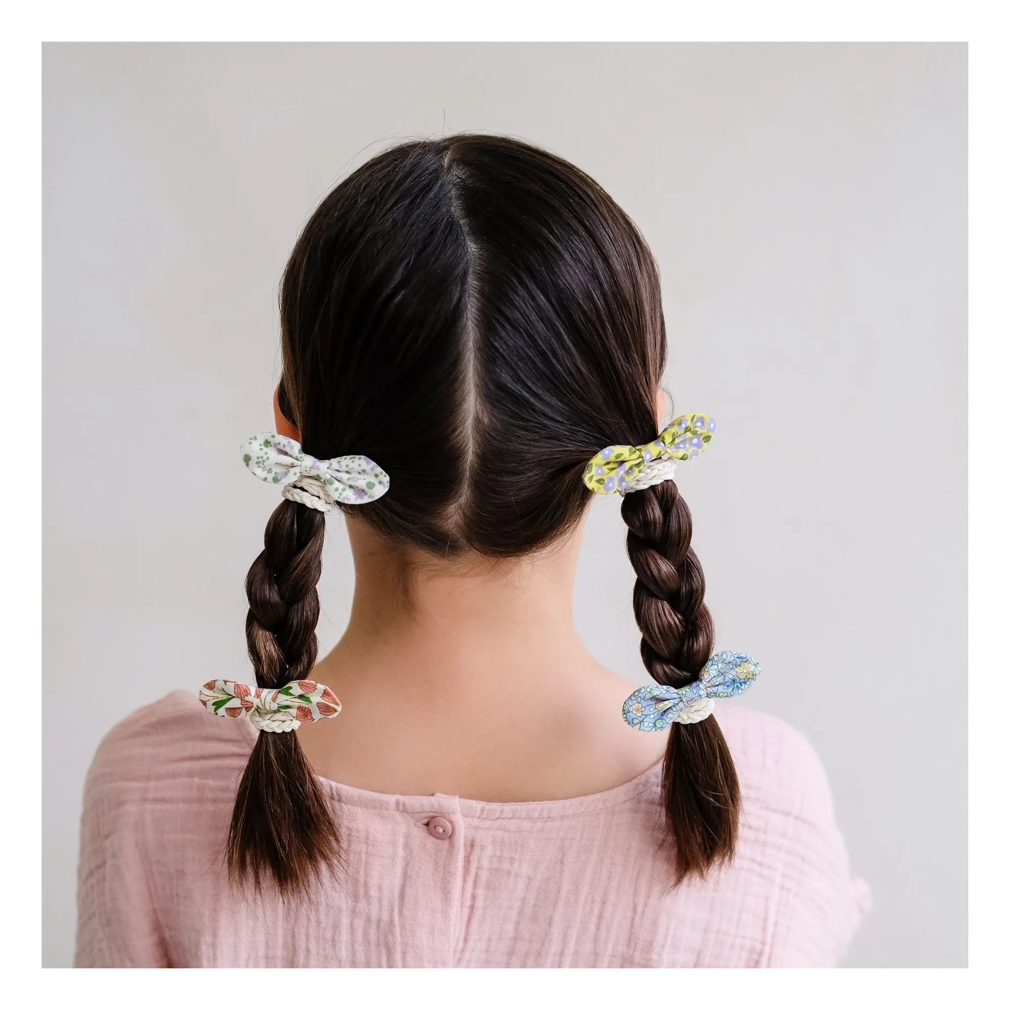 Mimi & Lula - 5 Floral Knotted Elastic Hair Tie Set | Ivory