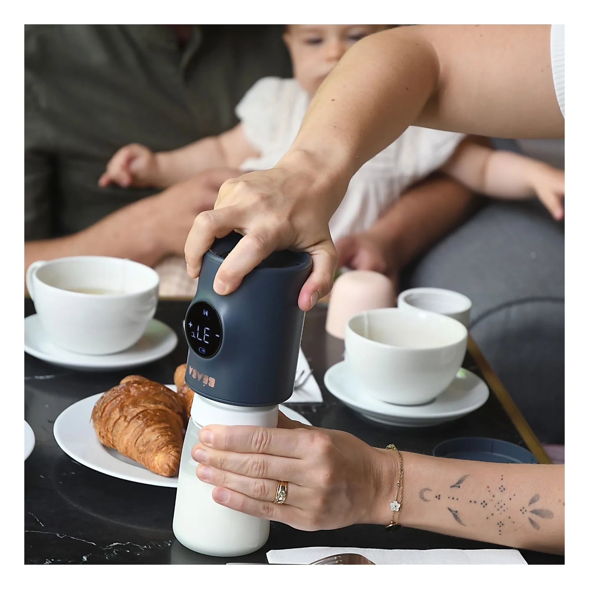 Béaba - Milk Nomad Baby Bottle Warmer | Night Blue
