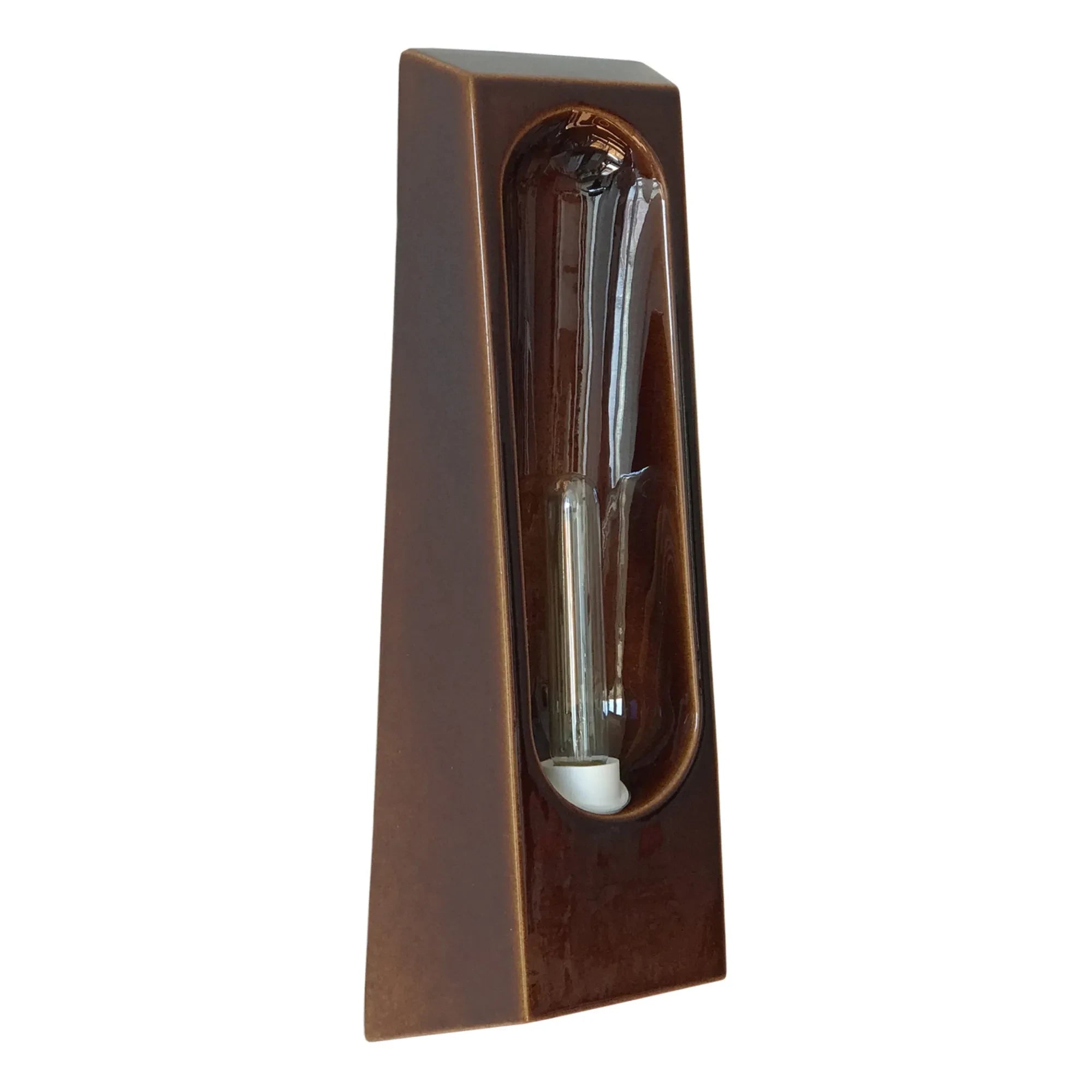 Violaine d'Harcourt - Alcove Wall Lamp | Burgundy