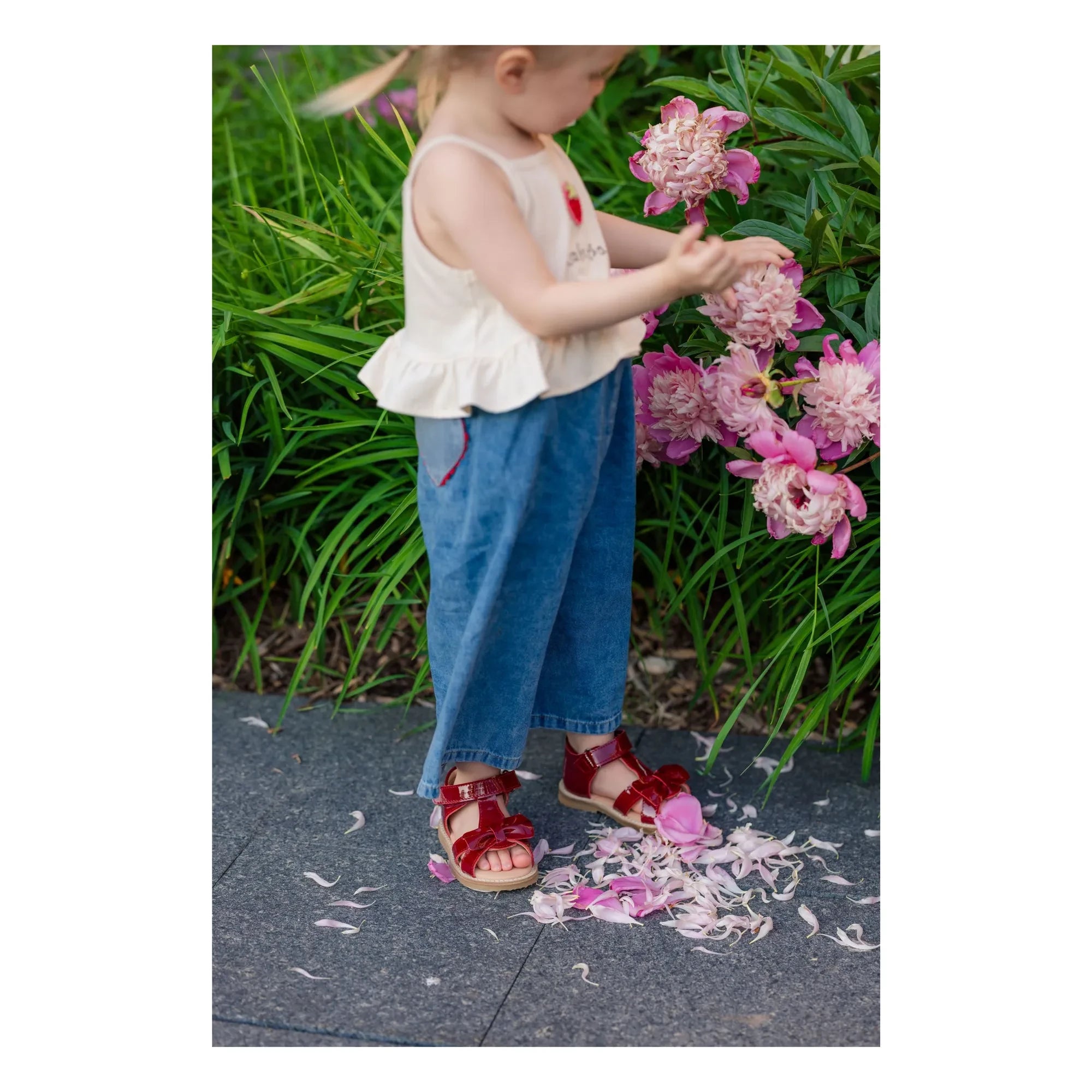 Petit Nord - Gry Sandal | Cherry Red