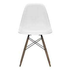 Vitra - DSW plastik sandalye - akçaağaç taban - Charles & Ray Eames | Beyaz