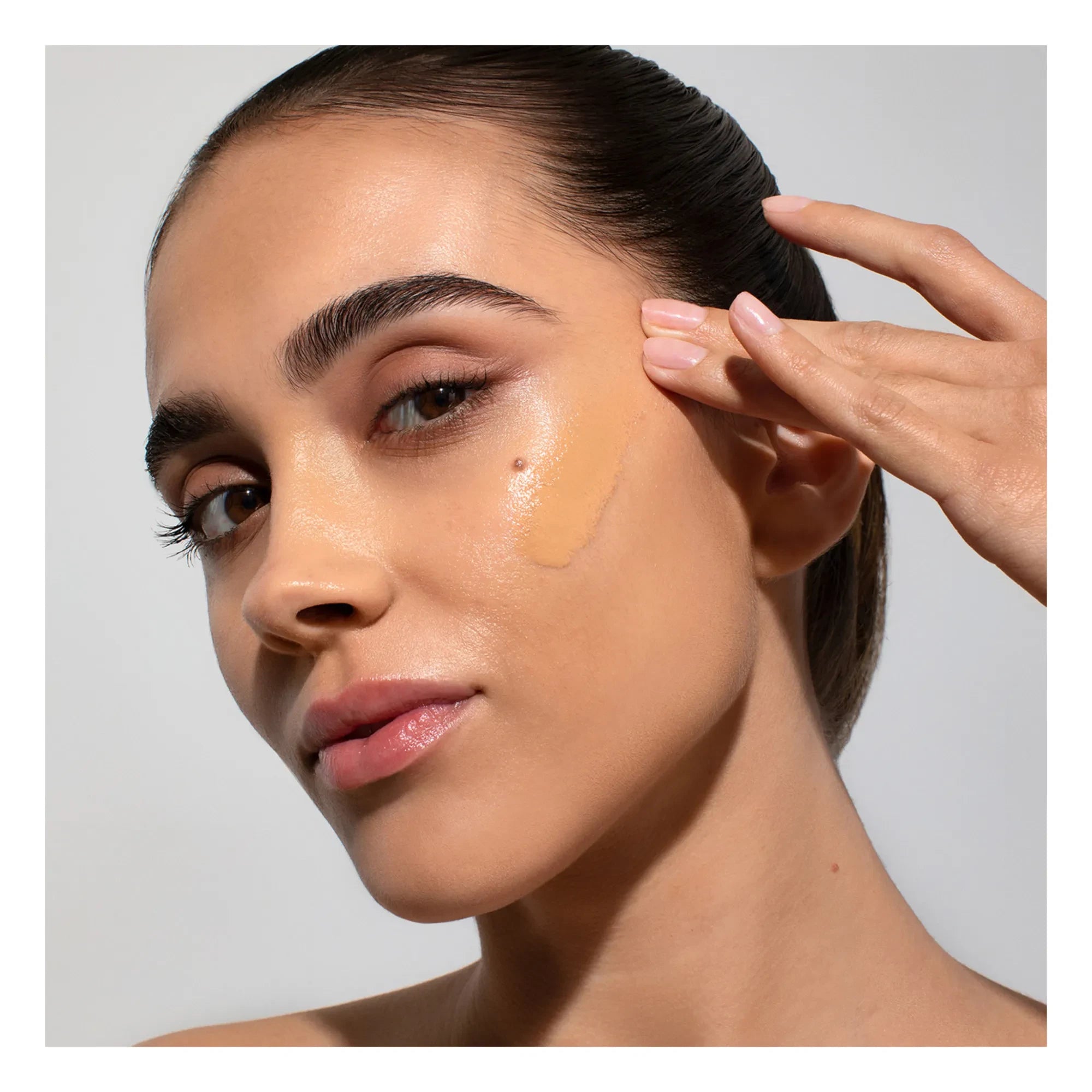 Odacité - Tinted Mineral Drops Sunscreen SPF 50 Flex-Perfecting™ - 30ml | 02